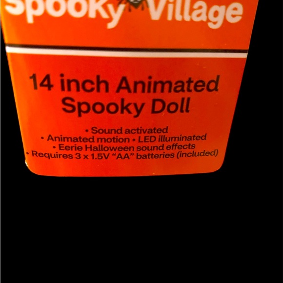 Animated Doll - Picture 3 of 5